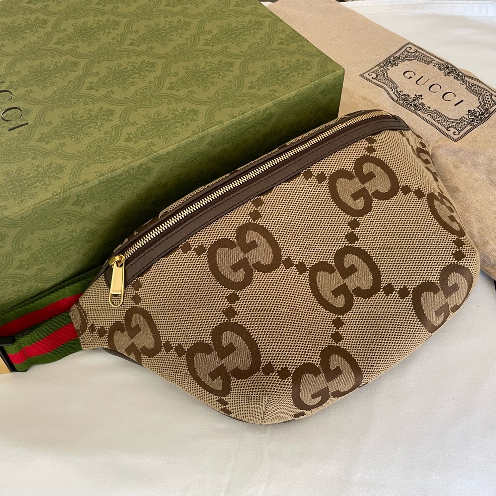 Gucci Jumbo GG Belt Bag